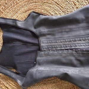 Adjustable Full Tank Waist trainer